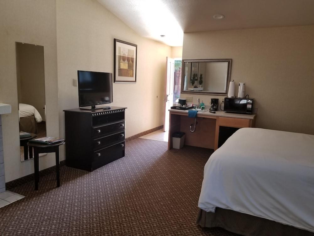 Rosedale Inn Πασίφικ Γκρόουβ Εξωτερικό φωτογραφία