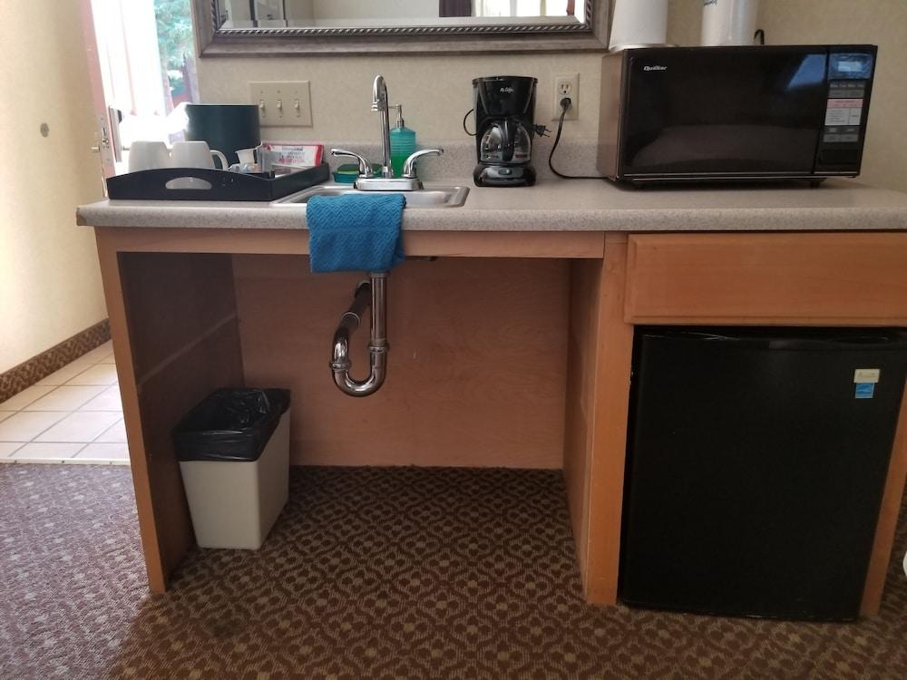 Rosedale Inn Πασίφικ Γκρόουβ Εξωτερικό φωτογραφία