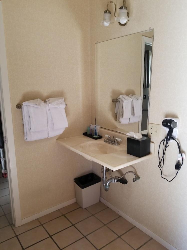Rosedale Inn Πασίφικ Γκρόουβ Εξωτερικό φωτογραφία