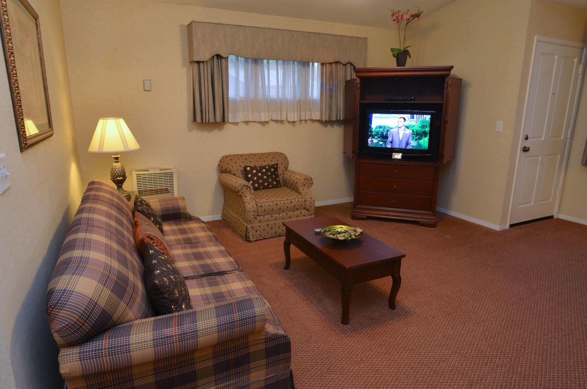 Rosedale Inn Πασίφικ Γκρόουβ Εξωτερικό φωτογραφία